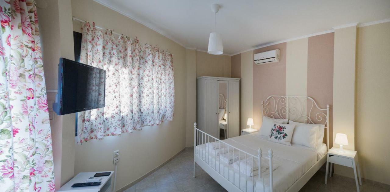 Villa Nicolas بلاتاريا المظهر الخارجي الصورة